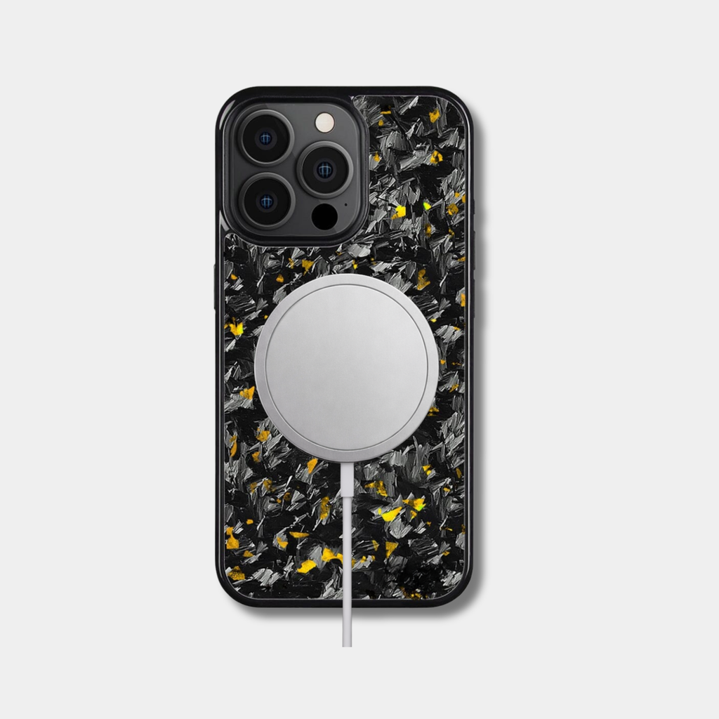 Coque iPhone Carbone BRUTE colorée